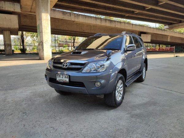 Toyota Fortuner 3.0 V 4X4 auto ปี 2007 รูปที่ 0